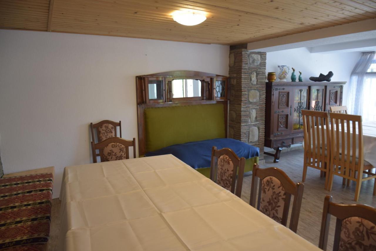 Guest House Ilto Akhmeta 外观 照片